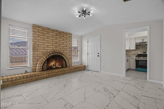5728 PRINCE EDWARD Avenue, El Paso, TX 79924