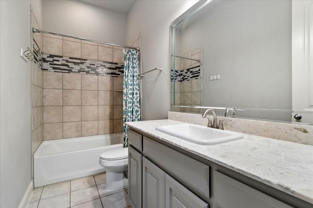 1905 Running Deer Lane, Gunter, TX 75058
