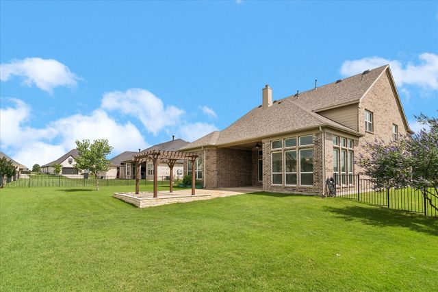 1905 Running Deer Lane, Gunter, TX 75058