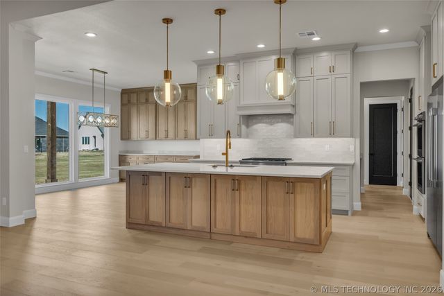 411 W 139th Street S, Bixby, OK 74008