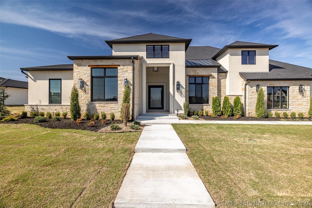 411 W 139th Street S, Bixby, OK 74008