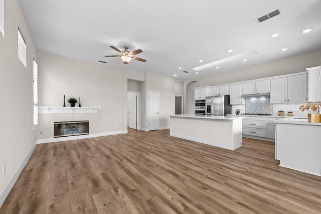 7437 Goose Meadows Way, Roseville, CA 95747