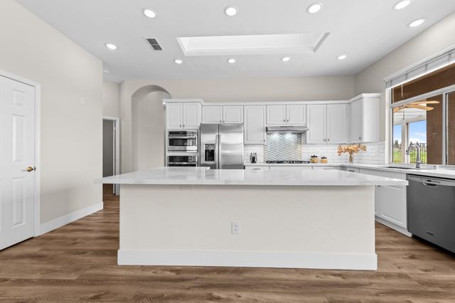 7437 Goose Meadows Way, Roseville, CA 95747