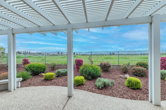 7437 Goose Meadows Way, Roseville, CA 95747