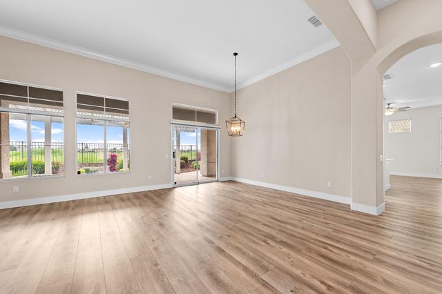 7437 Goose Meadows Way, Roseville, CA 95747