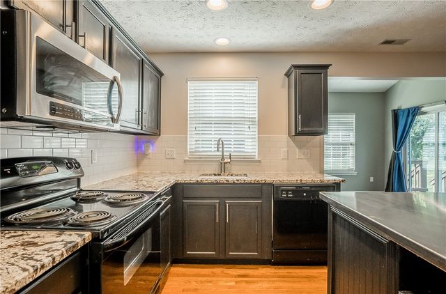 1694 Wimbledon Drive, Fairborn, OH 45324