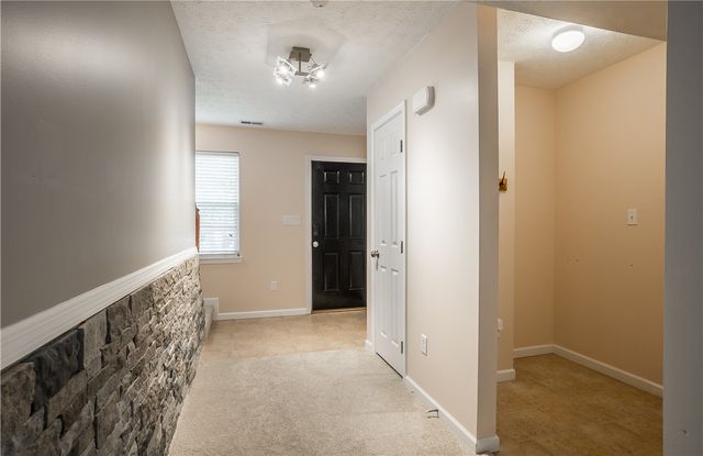 1694 Wimbledon Drive, Fairborn, OH 45324