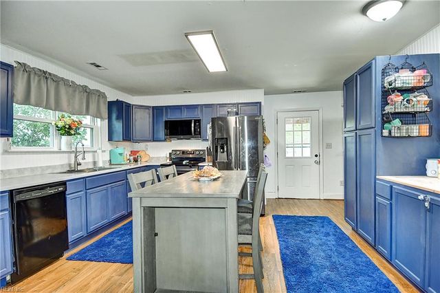 9432 Mason Creek RD, Norfolk, VA 23503