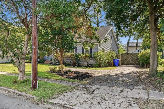 9432 Mason Creek RD, Norfolk, VA 23503