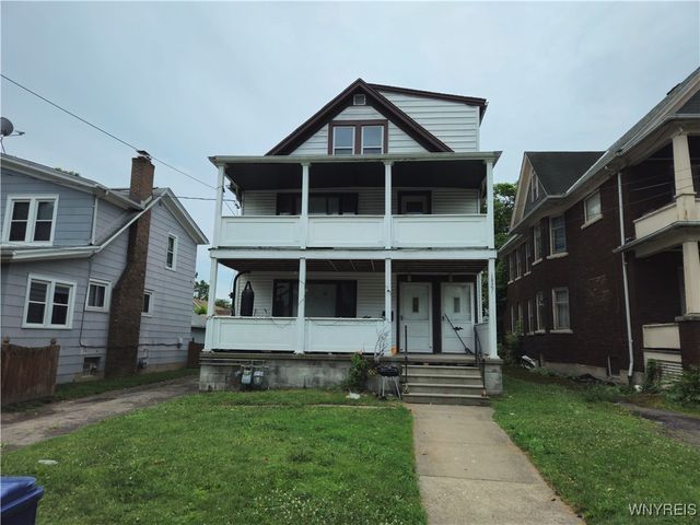 1827 Cleveland Avenue, Niagara Falls, NY 14305