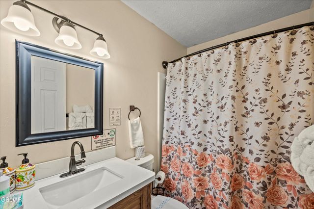 5337 Pittman Center Road, Sevierville, TN 37876