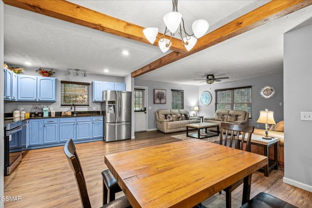 5337 Pittman Center Road, Sevierville, TN 37876