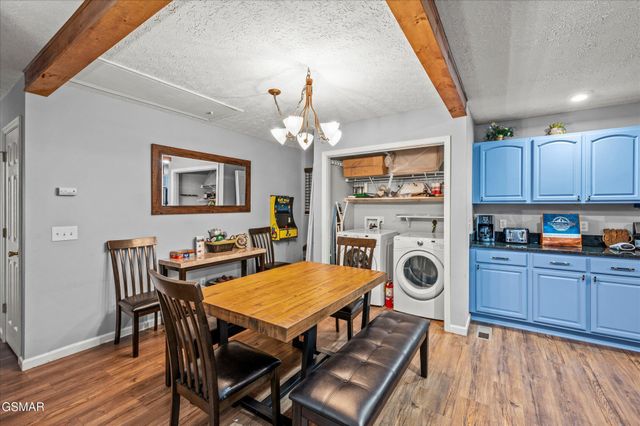 5337 Pittman Center Road, Sevierville, TN 37876