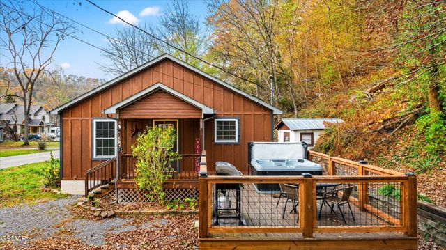 5337 Pittman Center Road, Sevierville, TN 37876