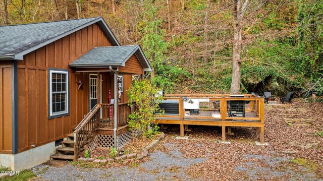 5337 Pittman Center Road, Sevierville, TN 37876