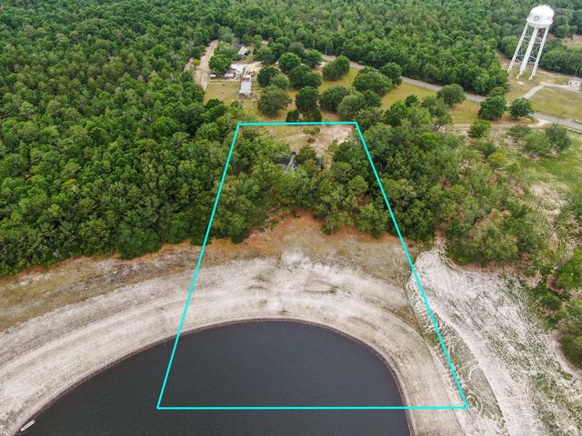 103 Pretty Pond Lane, Defuniak Springs, FL 32433
