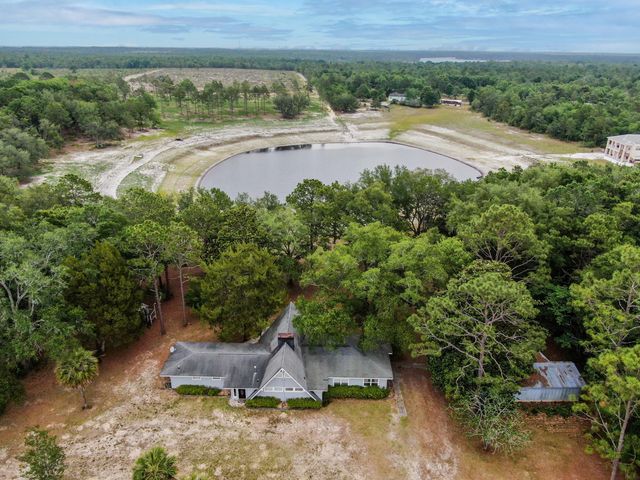 103 Pretty Pond Lane, Defuniak Springs, FL 32433