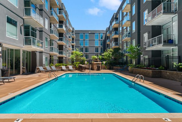 600 12th Ave S Apt 535, Nashville, TN 37203
