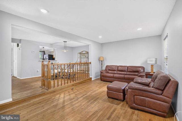 14 SPIRIT LN, Owings Mills, MD 21117
