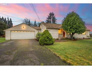 190 HUNSAKER Ln, Eugene, OR 97404