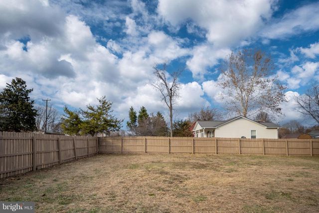 11200 TRISLER DR, Fredericksburg, VA 22407