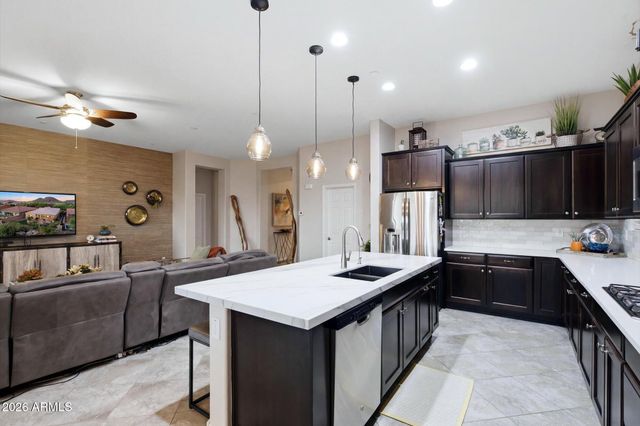 13071 W WHISPER ROCK Trail, Peoria, AZ 85383