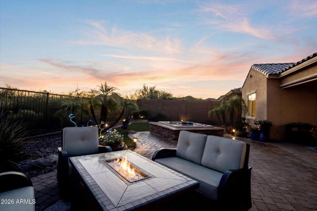 13071 W WHISPER ROCK Trail, Peoria, AZ 85383