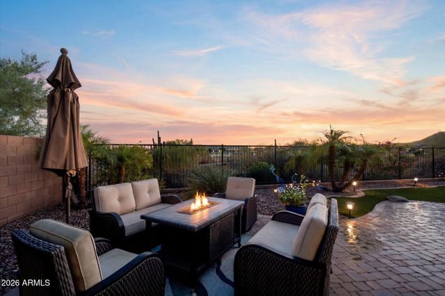 13071 W WHISPER ROCK Trail, Peoria, AZ 85383