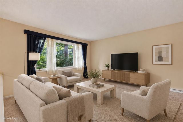 991 Cheboygan Drive, Muskegon, MI 49445