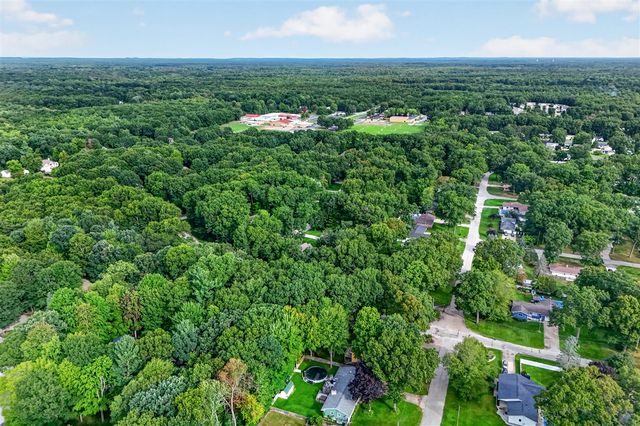 991 Cheboygan Drive, Muskegon, MI 49445