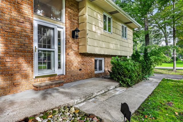 991 Cheboygan Drive, Muskegon, MI 49445