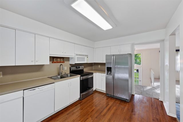991 Cheboygan Drive, Muskegon, MI 49445