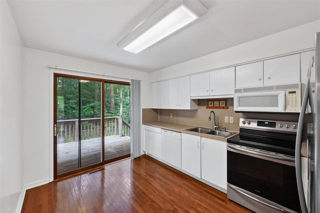 991 Cheboygan Drive, Muskegon, MI 49445
