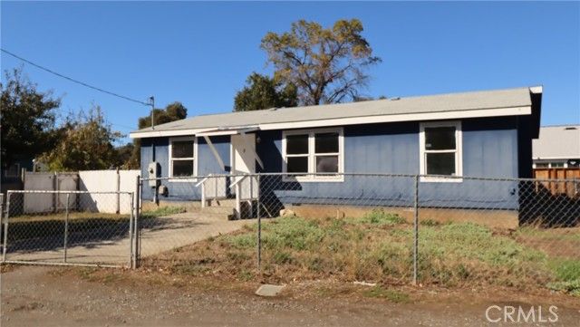 3797 Robinson Avenue, Clearlake, CA 95422