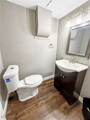 1036 Winhurst Drive, Akron, OH 44313