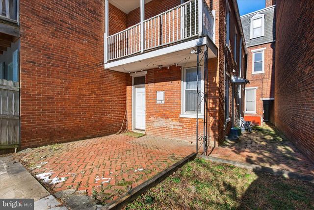 150 E PHILADELPHIA ST, York, PA 17401