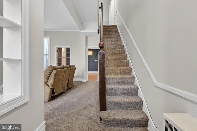 150 E PHILADELPHIA ST, York, PA 17401