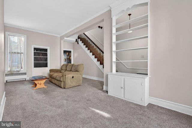 150 E PHILADELPHIA ST, York, PA 17401