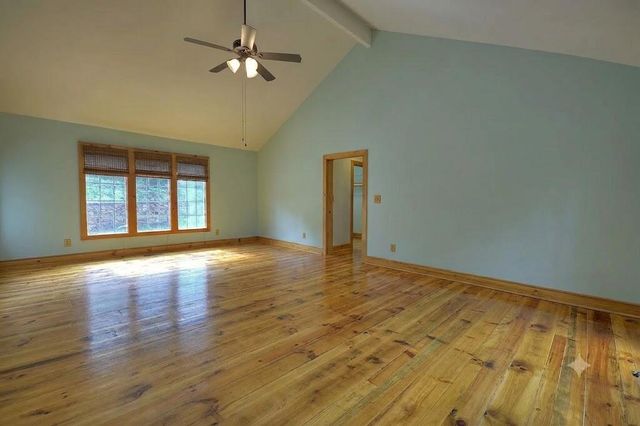 333 Orchard Loop Road, Ellijay, GA 30536