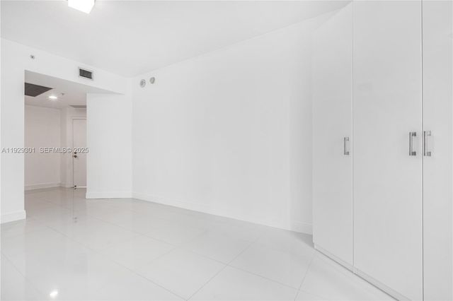 60 SW 13th St 1224, Miami, FL 33130