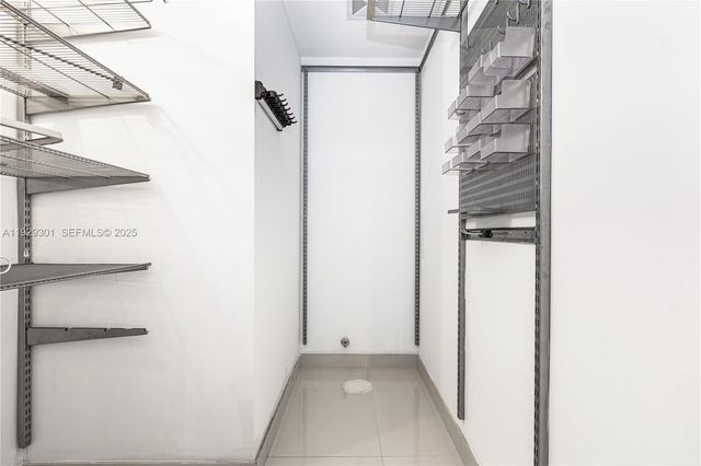 60 SW 13th St 1224, Miami, FL 33130