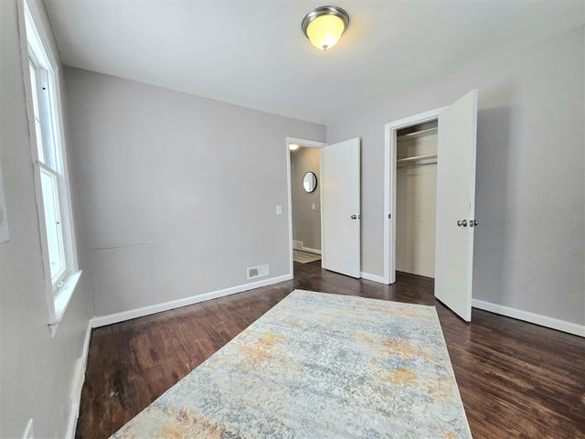 3136 Glendale Street, Muskegon, MI 49444