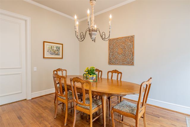 20 Stonecourt Circle, Dallas, TX 75225