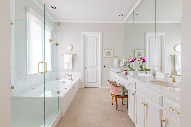 20 Stonecourt Circle, Dallas, TX 75225