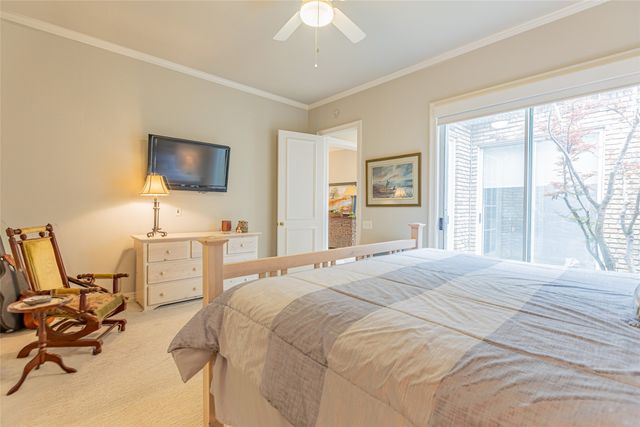 20 Stonecourt Circle, Dallas, TX 75225