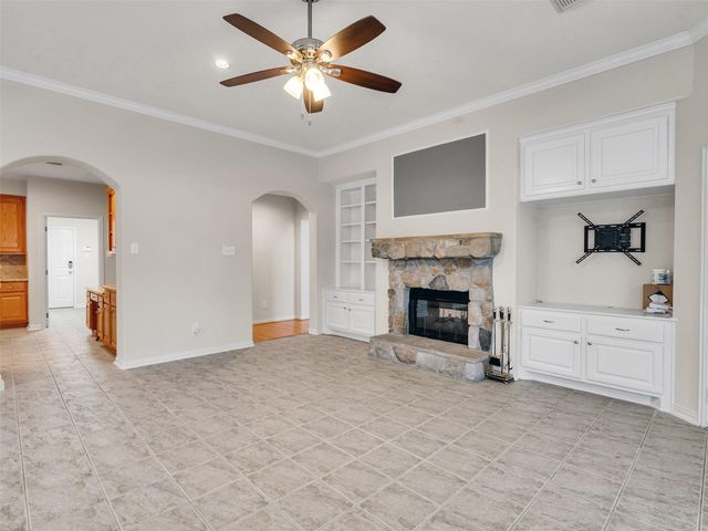 2407 Beacon Pointe, Pearland, TX 77584