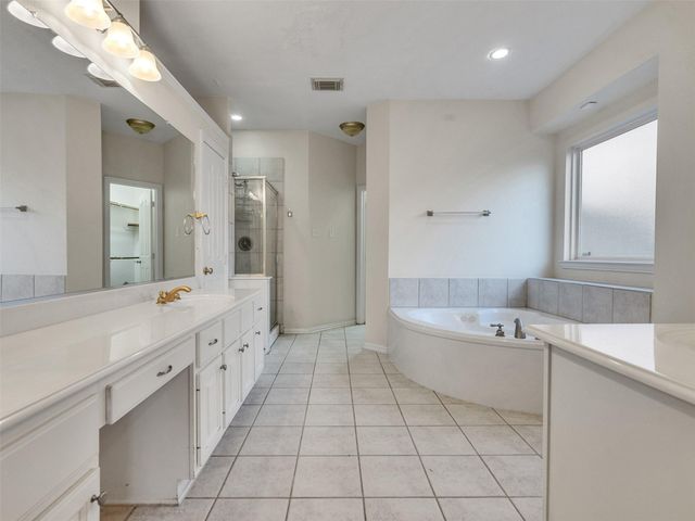 2407 Beacon Pointe, Pearland, TX 77584