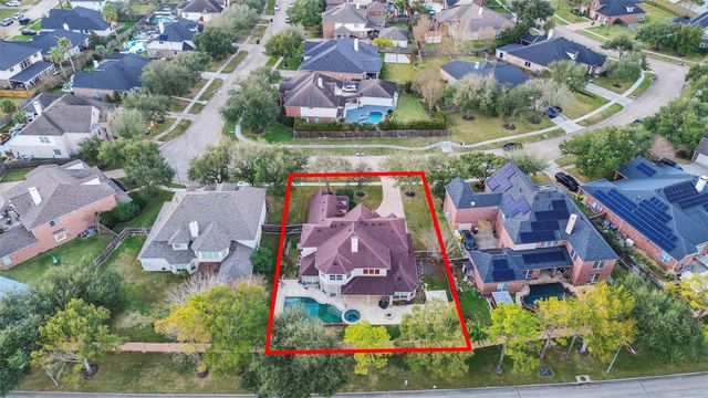 2407 Beacon Pointe, Pearland, TX 77584