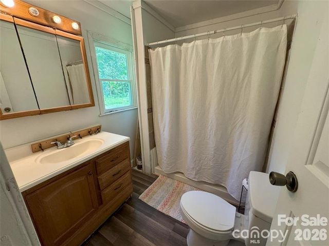 1574 Fred Watson Place, Lenoir, NC 28645