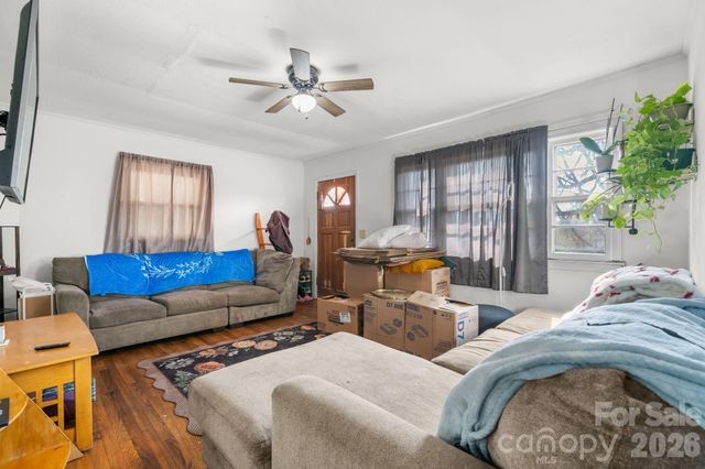 1574 Fred Watson Place, Lenoir, NC 28645